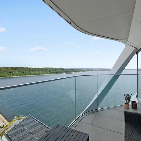 Designers Penthouse In The Clouds Apartment Aarhus